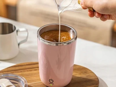 Verk 07375 Samomiešacia šálka na kávu 350 ml, ružová