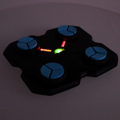 KIK KX3006 Elektronický boxovací nástěnný terč s rukavicemi, Bluetooth, černý