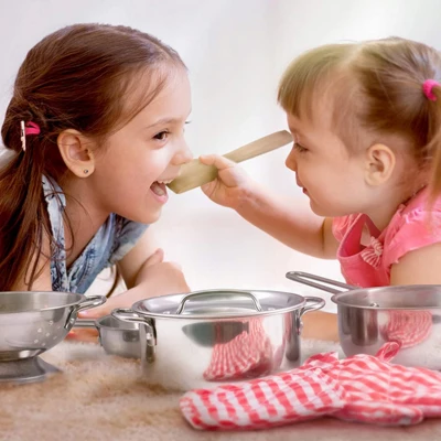 MalPlay Sada kuchyňského nádobí se zástěrou, 12dílná