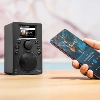 Kruger&Matz KM0818.1 Prenosné internetové rádio, Wi-Fi, Bluetooth, FM, čierne