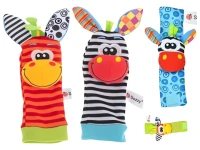 Kruzzel 25068 Chrastící ponožky a náramky 4 ks