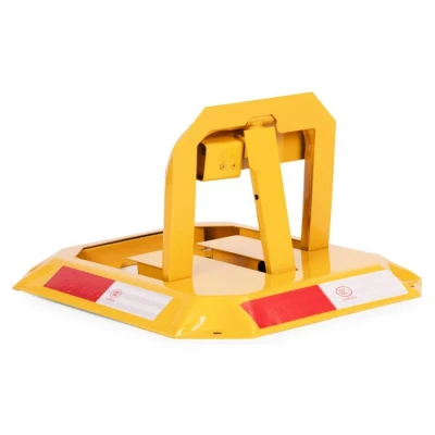 MultiStore DNPL-007 Skladacie parkovacie zábrany 30 cm s kľúčom a reflexnými pruhmi