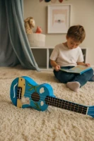 EcoToys MF019H Detská drevená gitara s 4 nylonovými strunami a trsátkom, modrá