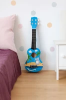 EcoToys MF019H Detská drevená gitara s 4 nylonovými strunami a trsátkom, modrá