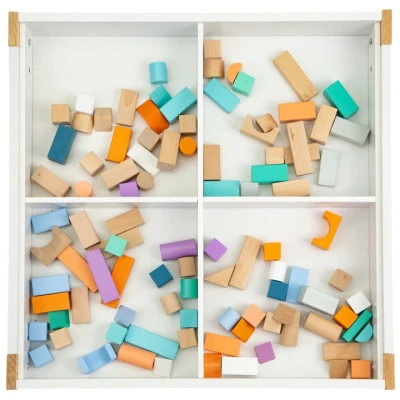 EcoToys OT143 Dětská sada nábytku, stůl + 2 židle s křidovou tabulí 