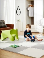 Ricokids 738200 Pěnová podložka puzzle 60×60 cm, 4 ks,bílo-šedá