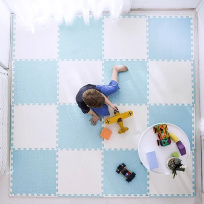 Ricokids 738202 Pěnová podložka puzzle 60×60 cm, 4 ks, modro-bílá