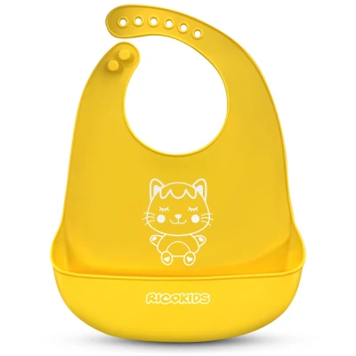 Ricokids 700390 Silikonový bryndák s kapsou, žlutý