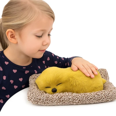 LEAN Toys 27898 Spící labrador na polštáři s měkkým kožíškem a taškou
