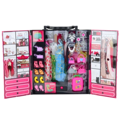 LEAN Toys 28843 Šatník pre bábiky s bábikou a príslušenstvom, ružový