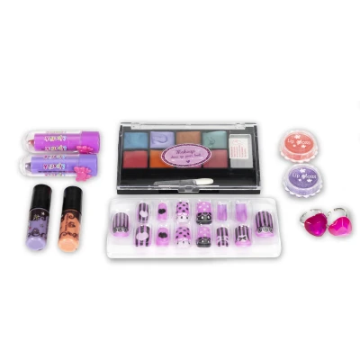 MULTISTORE HC514437 Sada make-upu a laků na nehty pro děti v kosmetickém kufříku