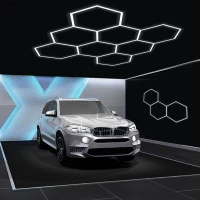 RealG RC-K-2077 LED osvetľovací panel v tvare šesťuholníka, 280 W, 6500 K, 257 × 244 cm