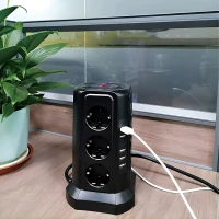 RealG RC-K-1642 Stojanová přepěťová zásuvková lišta 12 zásuvek, 5x USB