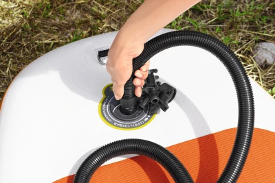 Bestway 62265 Elektrická pumpa 12V pro nafukovačky a Paddleboardy