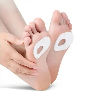RealG RC-K-1684 Ochranné plstěné polštářky na puchýře, otlaky a oděrky, 24 ks
