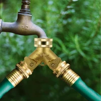 RealG RC-K-2196 Rozdělovač T‑kus pro zahradní hadici 3/4" na kohoutek