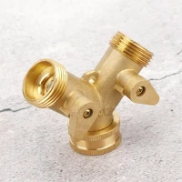 RealG RC-K-2196 Rozdělovač T‑kus pro zahradní hadici 3/4" na kohoutek