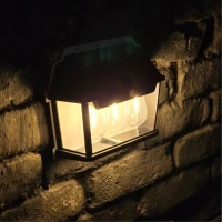RealG RC-K-2205 Solární LED trojitá nástěnné zahradní svítidlo s čidlem pohybu