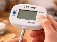 Verk 09241 Digitálny vpichový teplomer TA-288, až 300 °C, biely