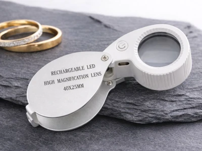 Verk 09214 Skladacie vreckové klenotnícke zväčšovacie sklo, 40-násobné zväčšenie, 25 mm, 9 LED diód