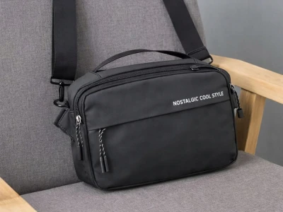 Verk 27792 Multifunkčná taška cez rameno 30 x 9 x 21 cm, čierna