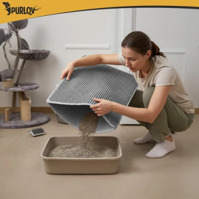 Purlov 27770 Podložka pod mačací záchod 75 x 55 cm, sivá