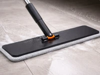 Verk 27773 Plochý mop se ždímacím mechanismem, otočný o 360°, černý