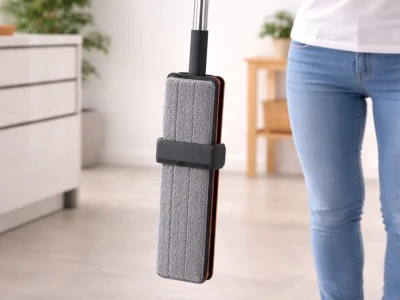 Verk 27773 Plochý mop se ždímacím mechanismem, otočný o 360°, černý