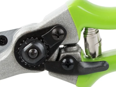 DIVODV 27890 Ruční zahradní nůžky 220 mm, zelené