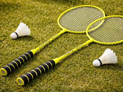 Verk 14713 Sada 2 badmintonových rakiet s puzdrom, zelená 