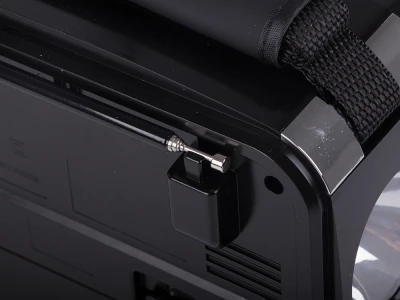 Verk 27543 Přenosné analogové rádio FM/M/SD, USB, AUX, SD, MP3, černé