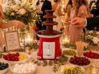 Verk 07554 Čokoládová fontána na fondue, 3 úrovne, 65 W, 230 V, 50 Hz, červená