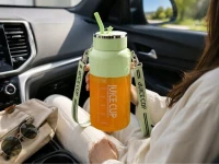 Verk 07558 Prenosný mixér na smoothie so slamkou a popruhom, USB, 1200 ml, zelený