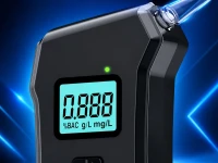 Verk 27705 Digitálny alkohol tester s LCD displejom, baterkou a 5 náustkami, čierny