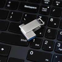 Goodram TGD-ODA30320 USB flash disk + USB-C, 32 GB, strieborný