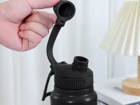 Verk 07388 Termofľaša s držiakom 700 ml, čierna