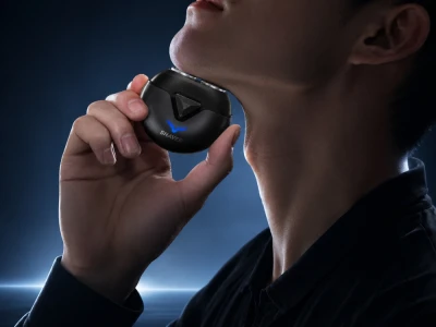 Verk 27803 Mini elektrický holicí strojek s LED displejem, USB‑C, černý
