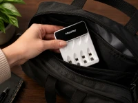 Verk 02056 Nabíjačka batérií AA/AAA s USB-C, 4 slotmi a LED indikáciou
