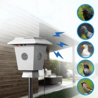 RealG RC-K-2339 Ultrazvukový solárny odpudzovač zvierat a vtákov, 1600 m, IP44