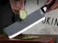 Verk 07411 Sada kuchyňských nožů, nůžky a škrabka 6 v 1, černé