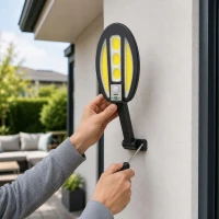 Verk 12457 Solární LED COB nástěnná lampa s PIR senzorem, 3000 mAh, černá
