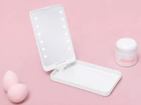 Verk 27634 Kozmetické zrkadlo s LED osvetlením, skladacie, USB, biele
