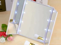 Verk 27635 Skladacie kozmetické zrkadlo so stojanom a LED osvetlením, biele
