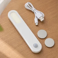 Verk 12425 LED svietidlo s pohybovým senzorom, magnetické, USB, 1,5 W, biele