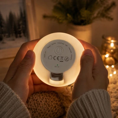 Verk 12412 Silikónová LED nočná lampička, USB, 3 režimy svietenia, snehuliak