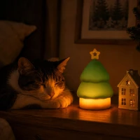 Verk 12413 LED noční lampička silikonová, USB, 3 režimy svícení, stromeček
