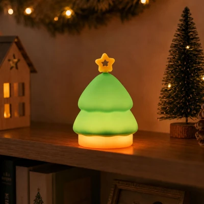 Verk 12413 LED noční lampička silikonová, USB, 3 režimy svícení, stromeček
