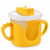 Verk 07331 Dětský hrneček se silikonovými držadly a brčkem, 300 ml, žlutý