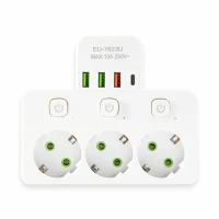 APT DA714C Zásuvková lišta 3 zásuvky + 3x USB + USB‑C, 3 m, bílá