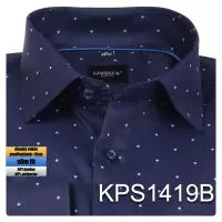 modrá košile se zajímavým vzorem